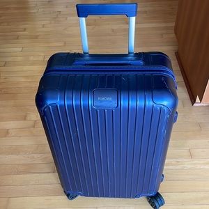 Rimowa Check-in Medium - Matte Blue
